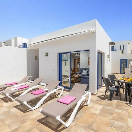 וילה Blanca By *